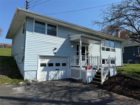 3653 Rath Ave, Endwell, NY 13760