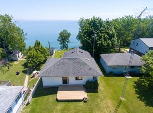 5824 N Lakeshore Rd, Deckerville, MI 48427