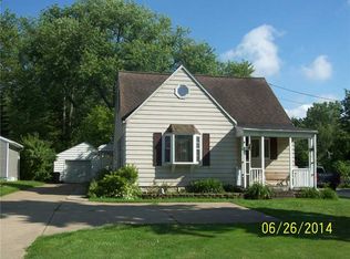 5803 E Lake Rd, Erie, PA 16511