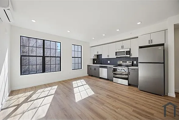 1 bed, 650 sqft, $1,200 — Photo 1