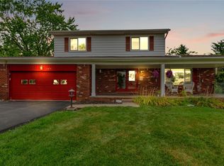 165 Lisa Ct, White Lake, MI