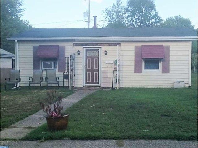 1st image of 427 Anderson Dr