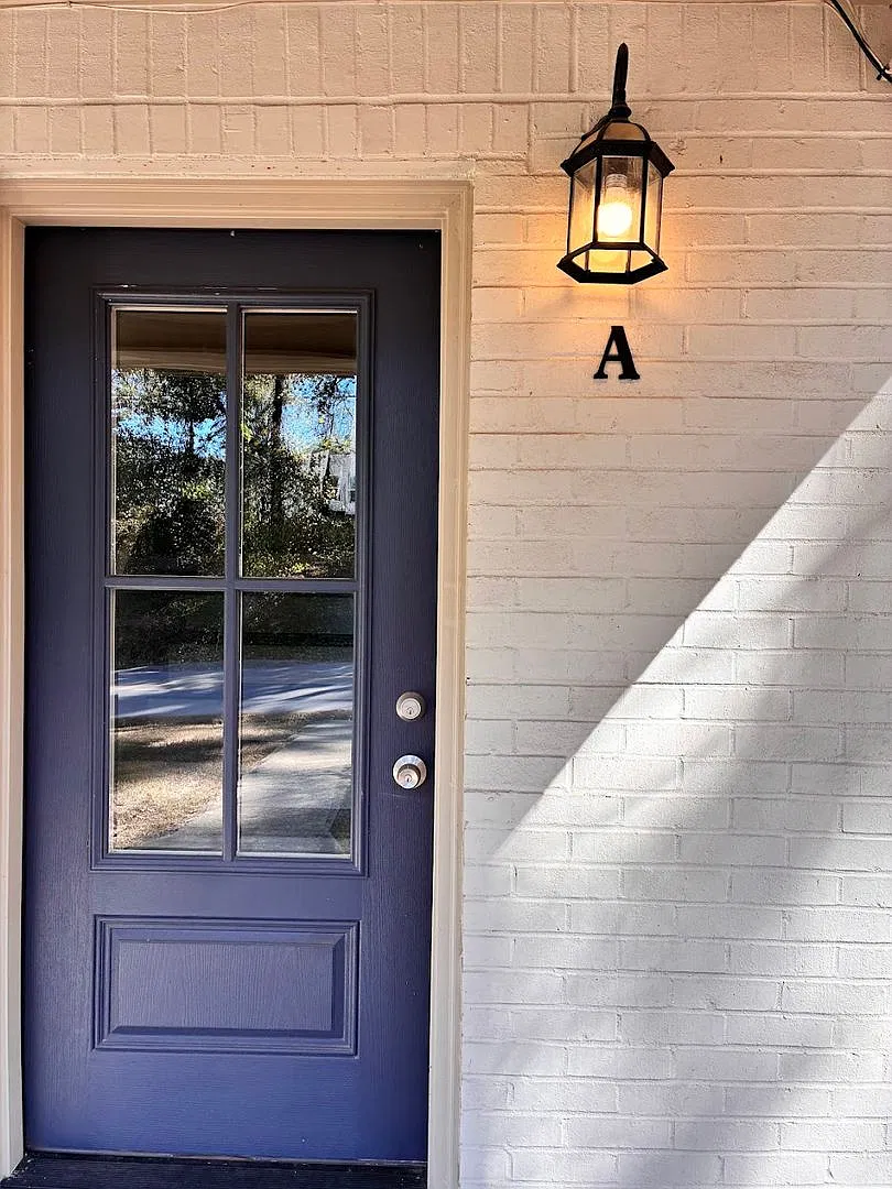 Excellent Location! 3 Bed 2.5 Bath Townhouse! — Photo 4