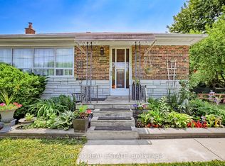 43 Boem Ave, Toronto, ON M1R 3T2