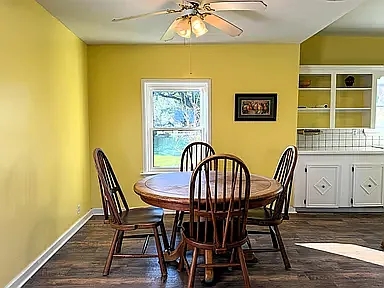 3 bed, 1835 sqft, $2,000 — Photo 3