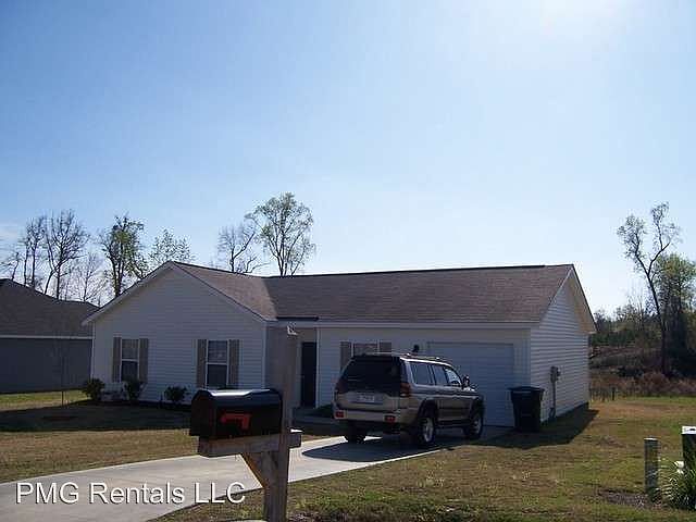 1st image of 5014 Scotch Pine Ave