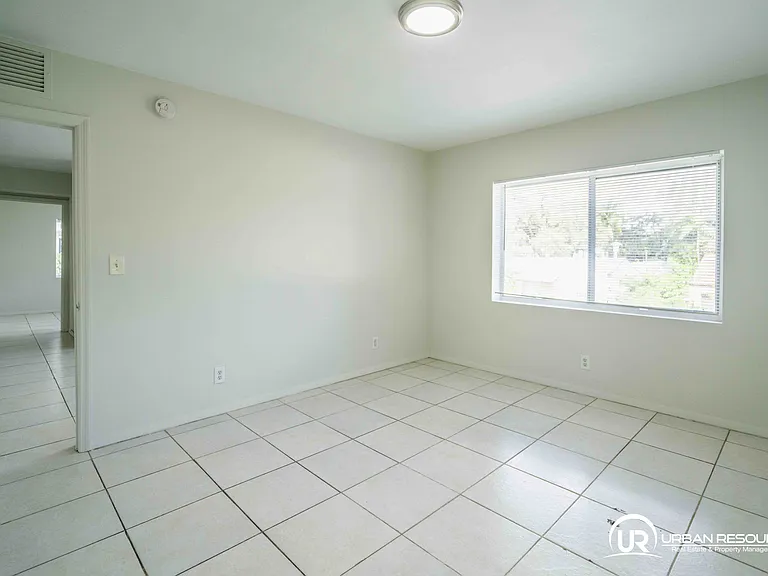 666 NE 80th St #6 — Photo 16