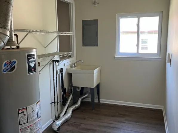 2824 W Moreland Rd Floor 2, Willow Grove, PA 19090