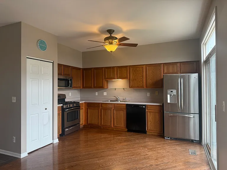 21529 Franklin Cir — Photo 10