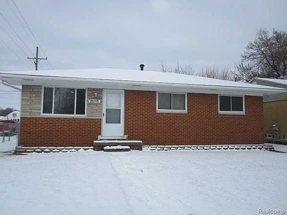 2nd image of 20715 Stafford St