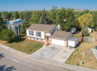 2428 Lodahl Ave, Gillette, WY 82718