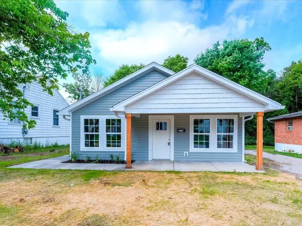 120 Elizabeth St, Frankfort, KY 40601