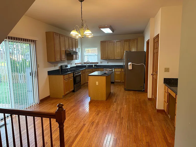 1370 Briar Creek Dr — Photo 18