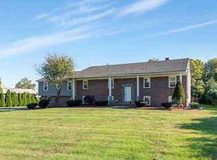 141 North St, North Andover, MA 01810