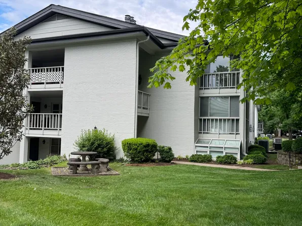 395 Redding Rd APT 148, Lexington, KY 40517
