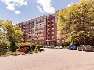 7 Balint Dr APT 714, Yonkers, NY 10710