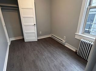 8 Riverview Pl, Yonkers, NY 10701