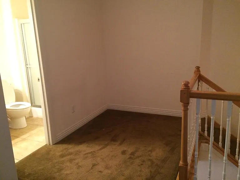 2nd floor Common Bath