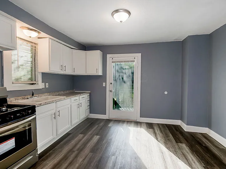5424 Bellefontaine Ave — Photo 9