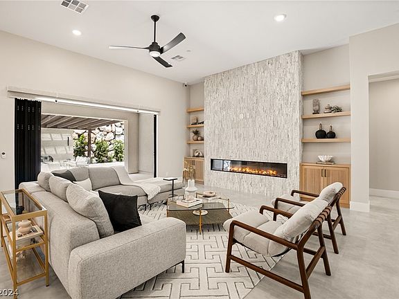5th image of 423 Sand Dune Arch St