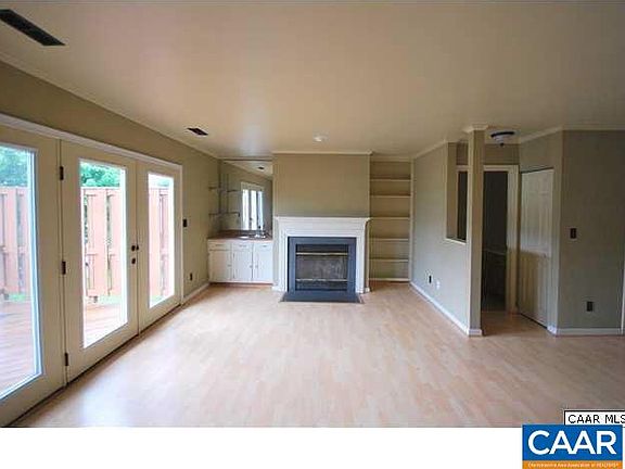 2nd image of 1235 Maple View Dr