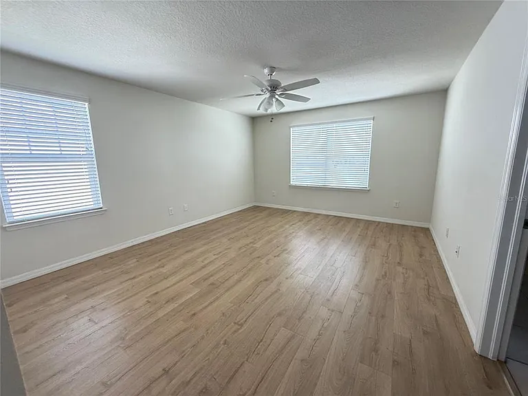 9154 Hillcroft Dr — Photo 25