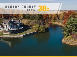 6235 33rd Avenue Dr, Shellsburg, IA 52332