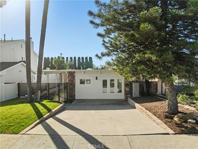 21206 Merridy St, Chatsworth, CA, 91311