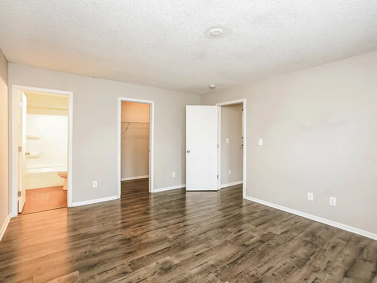 7644 Windy Hill Way — Photo 8