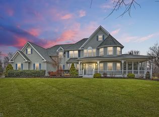 206 Pleasant Hill Rd, Chester, NJ 07930