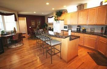 5th image of 7301 Curtis Dr SE