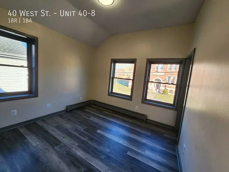 40 West St #40-8 — Photo 15