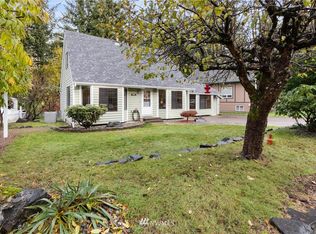 7916 Auklet Dr SE, Olympia, WA 98513