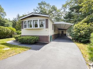 21 Eight South Meadow Vlg, Carver, MA 02330