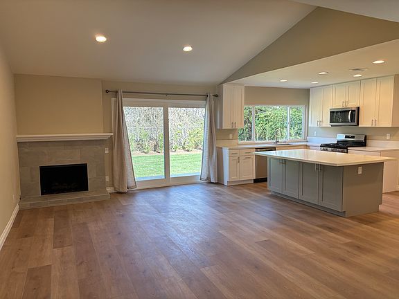3rd image of 741 San Martin Pl
