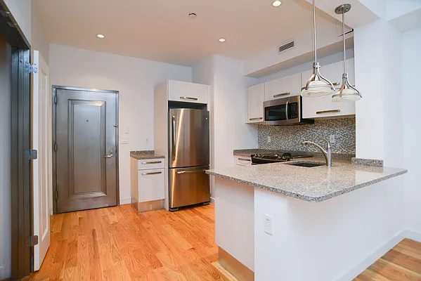 Rented by Diligent Searches Realty LLC | media 32