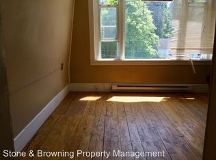 8 North St APT 1, Barre, VT 05641