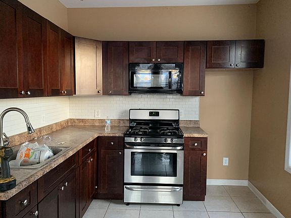 stove and microwave included