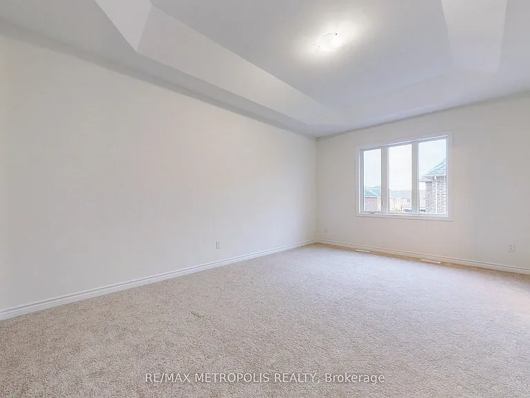 9 Caton Ln — Photo 31