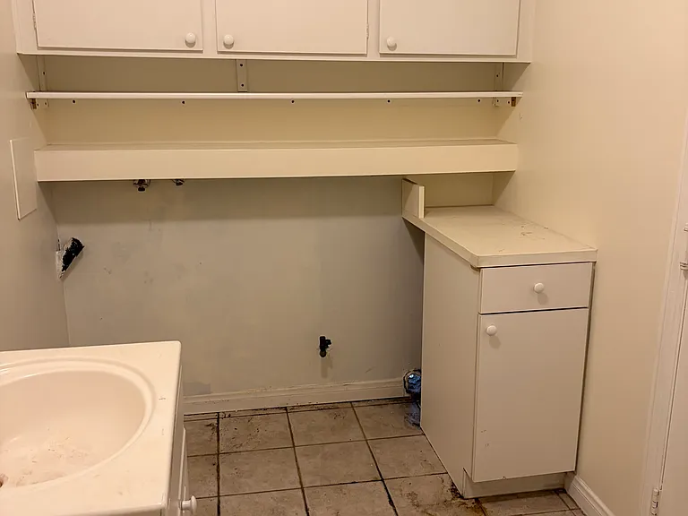 2438 El Paseo Cir #1 — Photo 4