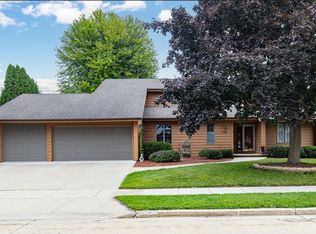 1730 Graber St, Oshkosh, WI