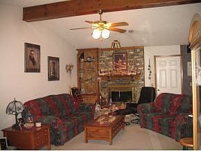 1st image of 204 Cypress Dr