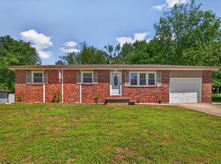 202 N Elmwood Avenue, Republic, MO 65738