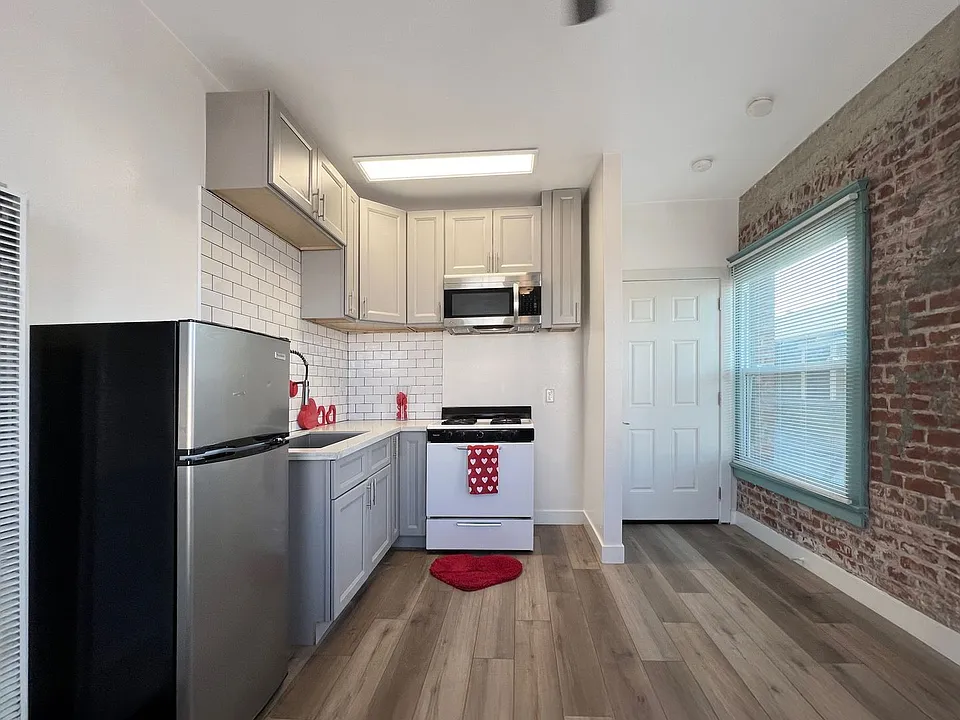 415 Olive Ave