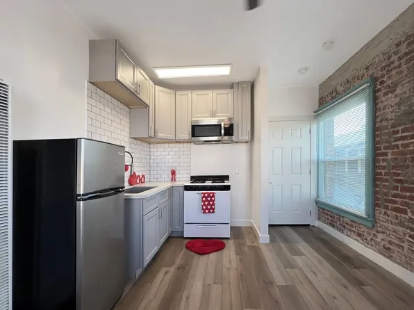 LB0415 RUBS, 415 Olive Ave #5, Long Beach, CA 90802