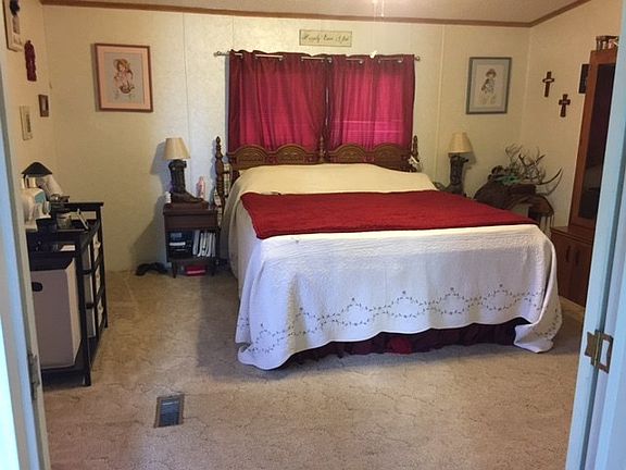 4th image of 304 Darwin Dr