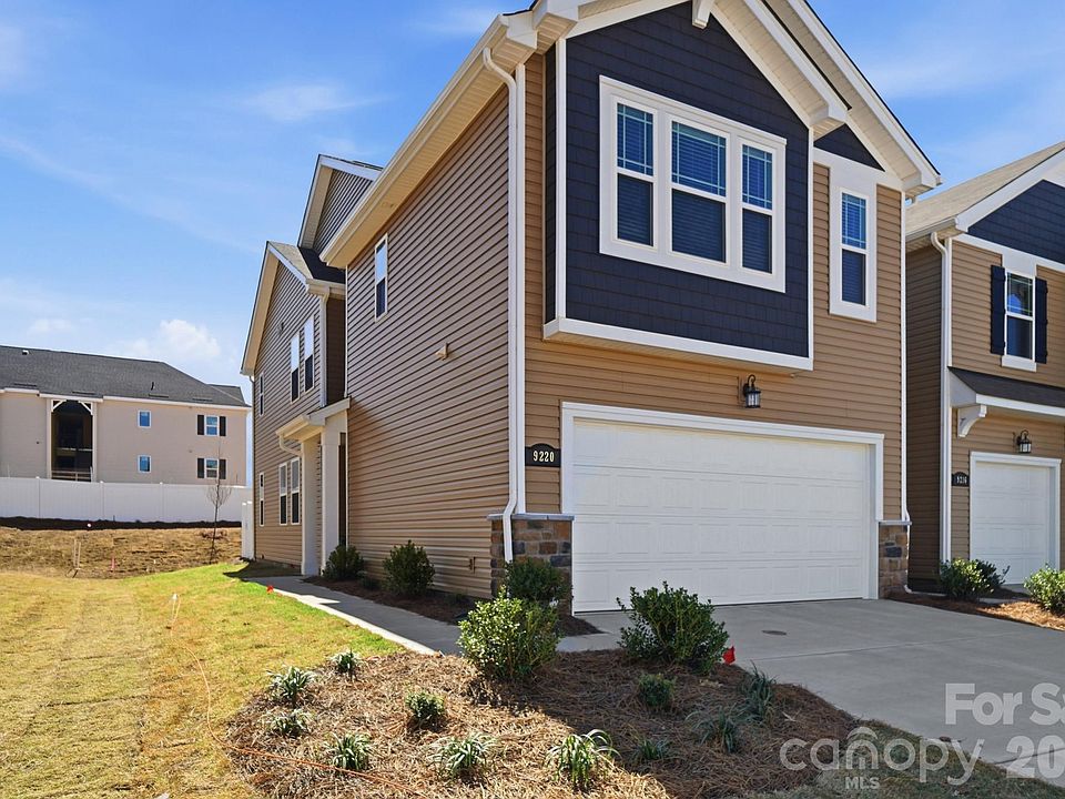 1st image of 5204 Wyes Oak Ln