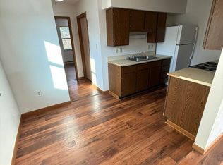 813 Delaware St #5, Jewell, KS 66949