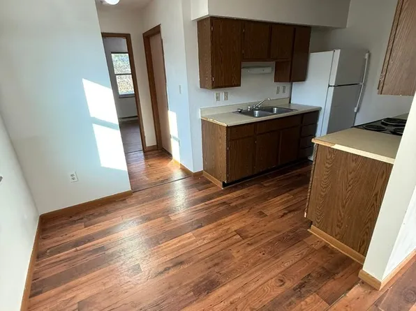 Jewell, 813 Delaware St #5, Jewell, KS 66949