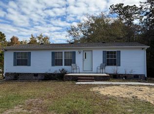 206 Dunn Rd, Sneads Ferry, NC 28460